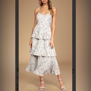 Floral tiered midi dress